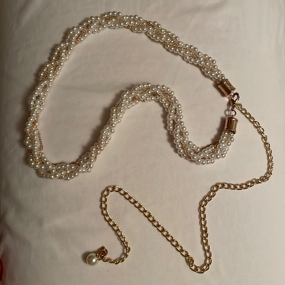Faux Pearl belt